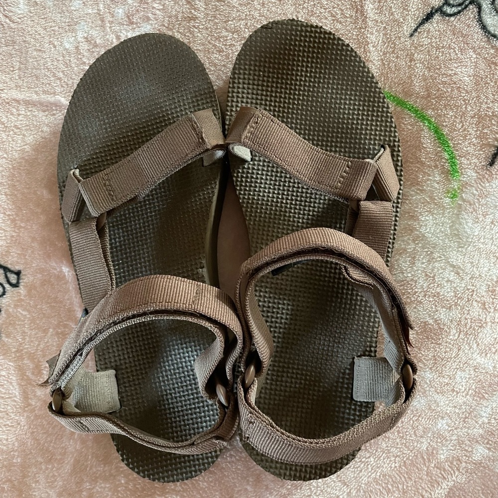 Brown Strappy Sandals